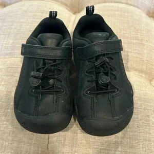 Keen Jasper Black Leather Kids 9